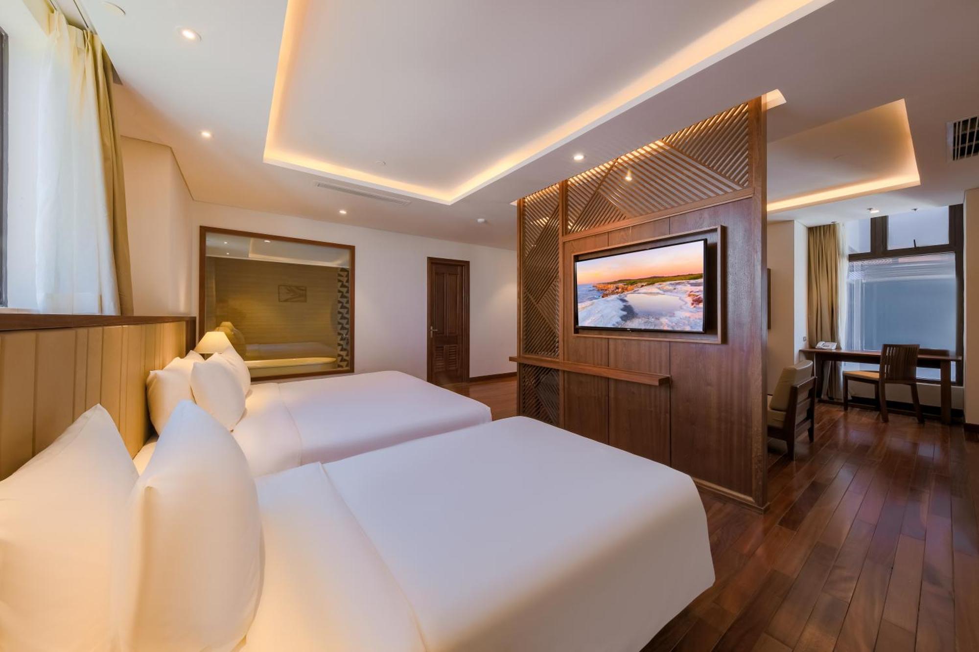 Green Beach Hotel Nha Trang Exterior photo